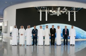أكاديمية الشارقة لعلوم وتكنولوجيا الفضاء والفلك تستقبل وفداً من وزارة الدفاع