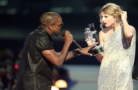 تايلور سويفت تهاجم كانييه ويست خلال جولتها العالمية