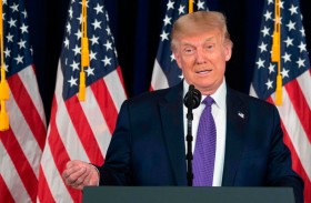 الرئيس الأمريكي يدرس العفو عن سنودن 