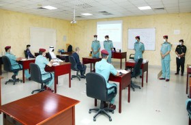 تدريب شرطة رأس الخيمة يعقد دورات تخصصية