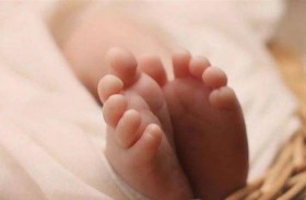 تستيقظ من النوم لتكتشف بأنها أنجبت طفلة