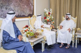 ولي عهد الفجيرة يلتقي محمد المر ويطّلع على مُستجدّات المشهد الثقافي في الدولة