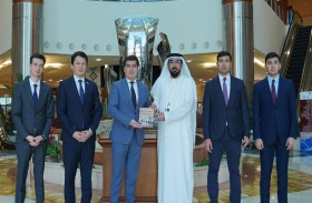 الأرشيف والمكتبة الوطنية يستقبل وفوداً عالمية ويبحث معهم تعزيز التعاون وتبادل الخبرات