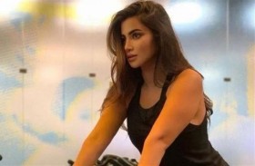 هدى الأتربي بإطلالة نارية من الجيم