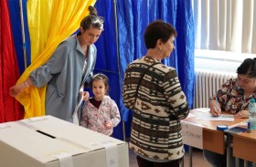 الانتخابات الرئاسية في رومانيا قد توسع الخلافات بالاتحاد الأوروبي 