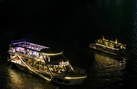 الأنشطة التجارية تغلق قبل أوانها في مصر لمواجهة ارتفاع أسعار الوقود 