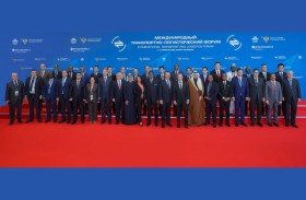 سهيل المزروعي يؤكد ضرورة تعزيز مرونة سلاسل الإمداد وتنويع مساراتها