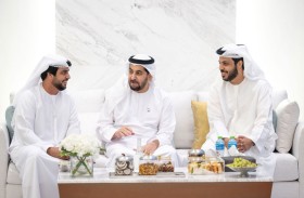 حمدان بن زايد يزور محمد خلفان الهاملي بمنزله في مدينة زايد