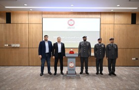 شرطة أبوظبي تكرّم  مورديها المتميزين
