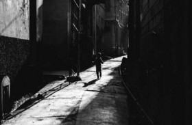 جرائم قتل تروع السوريين.. لماذا يقتلون صغارهم؟