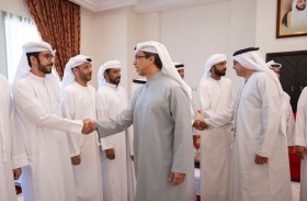 منصور بن زايد يعزي في وفاة نشبة سالم العامري