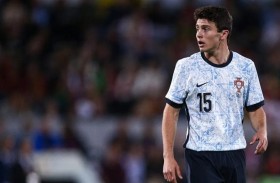 سان جيرمان يصارع عمالقة أوروبا على نيفيز