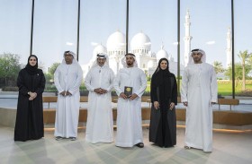 سيف بن زايد يشهد المحاضرة الرمضانية الثالثة لمجلس محمد بن زايد