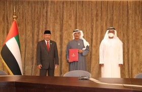التغير المناخي والبيئة توقع مذكرة تفاهم مع وزارة الشؤون البحرية والاستثمار الإندونيسية