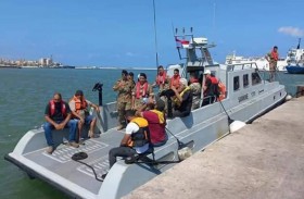 تأجيل عملية البحث عن «مركب الموت» في لبنان بسبب ارتفاع الموج