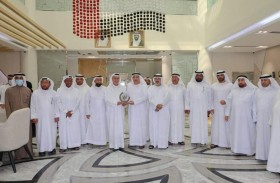 بلدي دبا الحصن يبحث آفاق التعاون وتبادل الخبرات مع نظيره في مدينة الشارقة