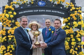 الفعالية شهدت بثاً مباشراً لـ «السباق الذي يوقف أمة» من ملبورن ضمن الجناح الأسترالي