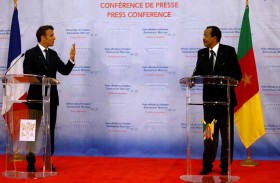 ماكرون بالكاميرون في أول محطة غرب أفريقيا 