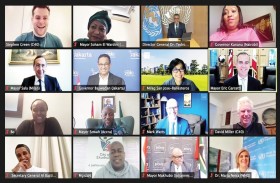 دبي تستعرض تجربتها في توفير لقاحات كورونا أمام اجتماع عمد شبكة المدن الأربعين القيادية