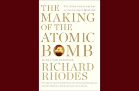 صناعة القنبلة الذرية.. أشهر كتاب عن العصر النووي
