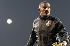 ماجد ناصر حارس مرمى «شباب الأهلي»: البطولات والألقاب لا تعترف بالسن