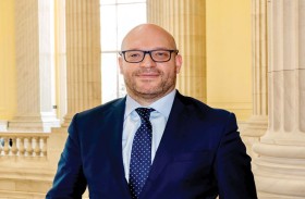 رئيس مجلس النواب الإيطالي يؤكد تضامن بلاده مع الإمارات إزاء الاعتداءات الإيرانية