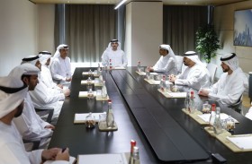 محمد بن راشد بن محمد بن راشد يزور مقر مركز دبي للأمن الاقتصادي 