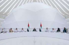 الجلسات الاستثنائية لمجلس الوزراء.. نموذج محمد بن راشد في قيادة الحكومة من الميدان لإحداث تغييرات جذرية في العمل الحكومي