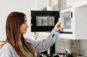 هل يؤثر المايكروويف على طعم الشاي؟ 