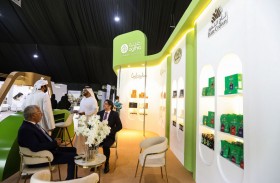 تتويج الفائزين في مسابقات مزاينة السكري ونخبة ليوا للتمور وتغليف التمور