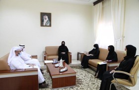 مكتب المستشارين في استشاري الشارقة يستعرض آليات مهامه لخدمة أعمال المجلس
