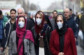 متى يعود العالم للحياة الطبيعية؟ خبراء يحددون موعدا صادما