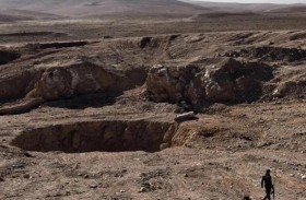 الموصل.. غضب عارم بعد ردم «حفرة الموت» على جثث ضحايا داعش