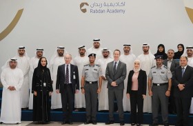 شرطة أبوظبي تنظم دورات «منظومة المقيم الاحترافي» بالتعاون مع أكاديمية ربدان