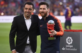 تشافي: نيمار كان قريبا من العودة لبرشلونة.. وميسي لا يتكرر 