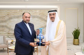 صقر غباش يستقبل سفير إيران لدى الدولة