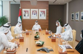 خالد بن محمد بن زايد يطلع على الخطة الاستراتيجية لاقتصادية أبوظبي 2020 - 2025