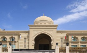 48 طالبا وطالبة أتموا حفظ كتاب الله في مراكز مكتوم لتحفيظ القرآن الكريم 