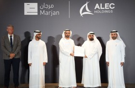 ولي عهد رأس الخيمة يشهد احتفال «مرجان وأليك» بتخريج وتوظيف 100 إماراتي ضمن برنامج «ارتقاء»