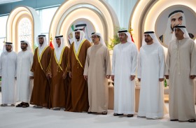 منصور بن زايد يحضر أفراح الشامسي والسالمي