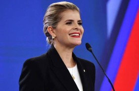 المرشحة اليمينية للرئاسة في كوستاريكا تتصدر الاستطلاعات 