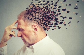 العلماء يربطون مرض الزهايمر بتأثير الوسط المحيط
