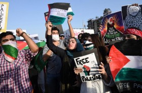 صدامات في مونتريال بين مؤيدين للفلسطينيين ومناصرين لإسرائيل 