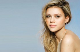 نيكولا بيلتز تعلق على خلافها مع حماتها فيكتوريا بيكهام