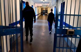 تمديد حجز 5 نساء في فرنسا بشبهة التخطيط لاعتداء 