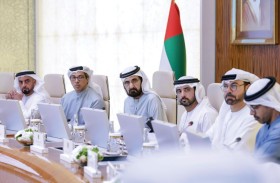 محمد بن راشد: الحكومة مستمرة في تسريع النمو وقادمنا الاقتصادي أقوى وأفضل 