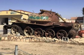  وحدة عسكرية ليبية تحرّر 120 مهاجراً محتجزين رهائن 