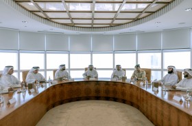 حمدان بن محمد يترأس اجتماع اللجنة العليا للتنمية وشؤون المواطنين ويطلع على مستجدات أعمالها