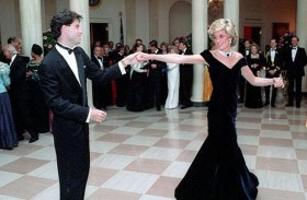 تركت أميرة ويلز إرثًا دائمًا داخلها هكذا أثّر موت ديانا على علاقة العائلة المالكة بوسائل الإعلام