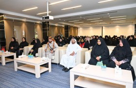 شرطة أبوظبي تنظم فعالية «يوم المرأة الإماراتية» في متحف المربعة